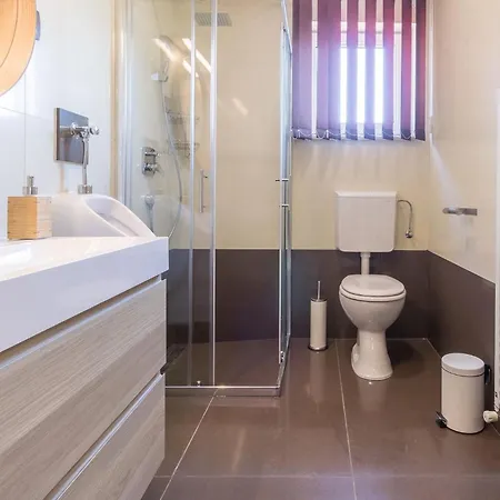Luxurious Istra Kamen Vila Pula