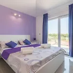 Luxurious Istra Kamen *