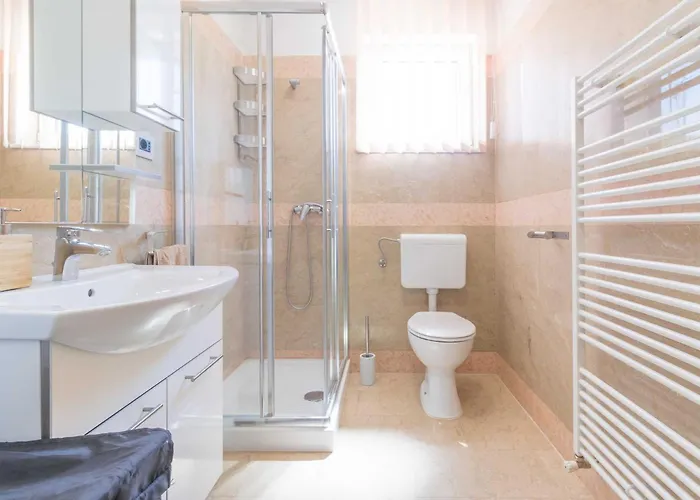 Luxurious Istra Kamen * بولا